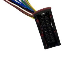 AEM32 16K005 SOKET MERCEDES BEYİN