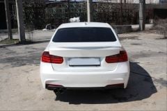Bmw f30 arka tampon difüzörü tek çıkış pianoblack