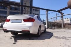 Bmw f30 arka tampon difüzörü tek çıkış pianoblack