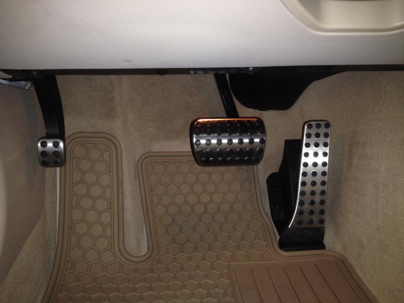 Mercedes w212 pedal seti takımı geçmeli otomotik