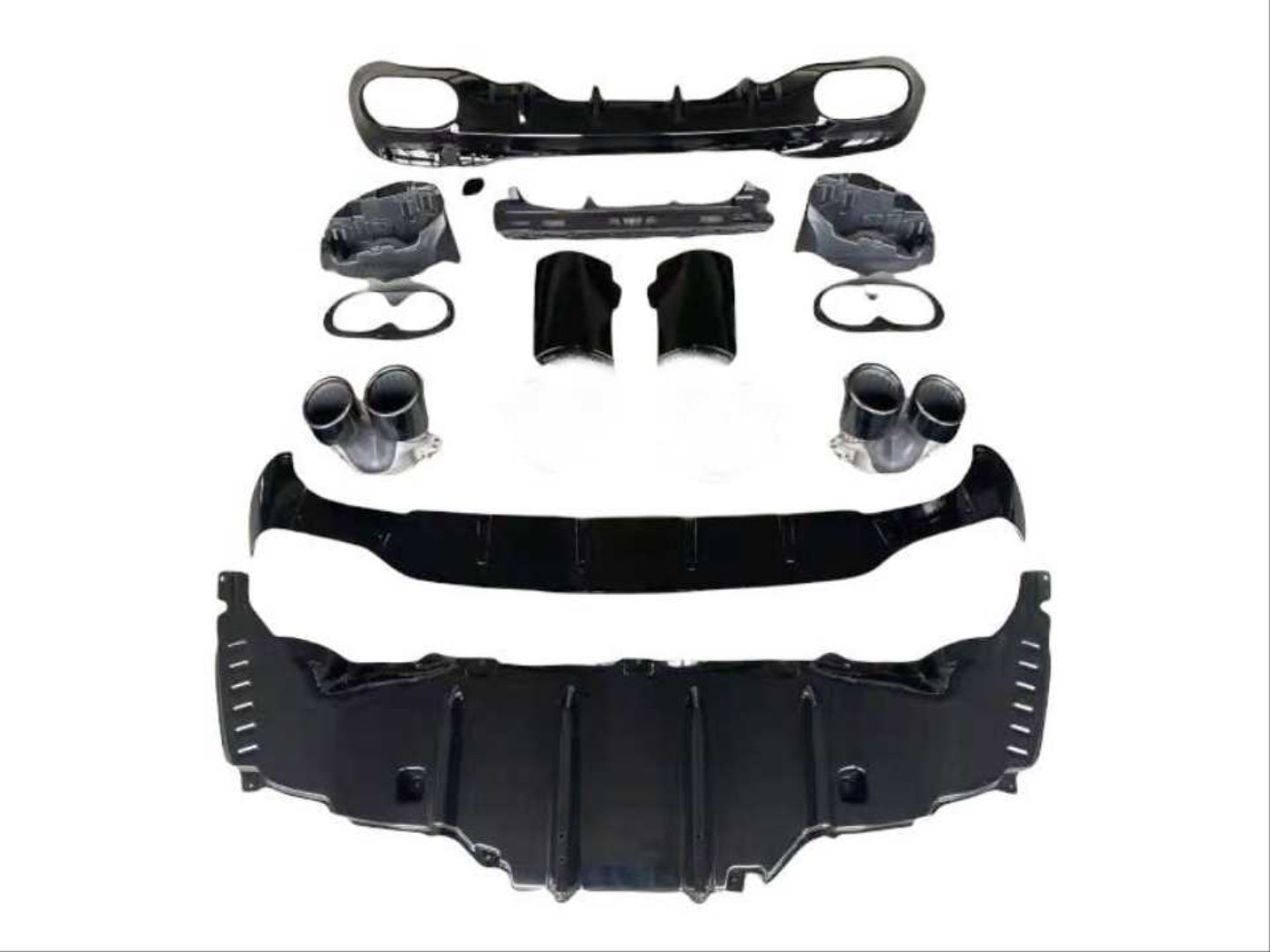 Mercedes w118 cla45 arka difüzör ve siyah egzoz seti 2019+