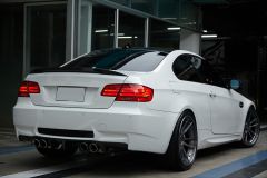Bmw e92 bagaj üstü spoiler  pianoblack