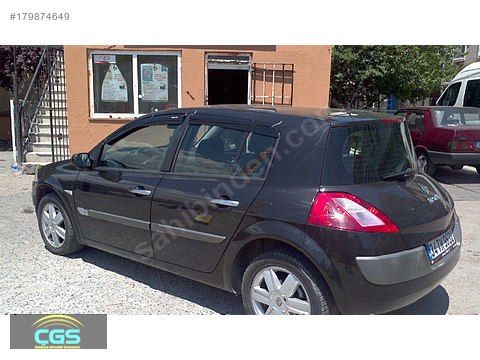 Renault Megane 2 HB cam rüzgarlığı mugen 4.lü