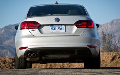 Vw jetta arka tampon difüzörü gli model 2011 / 2015