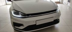 Vw golf 7.5 r ön panjur ızgara krom şeritli 2018+