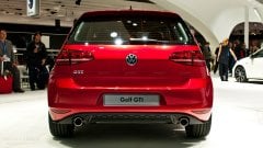 Vw golf 7 gti arka tampon difüzör çift çıkış