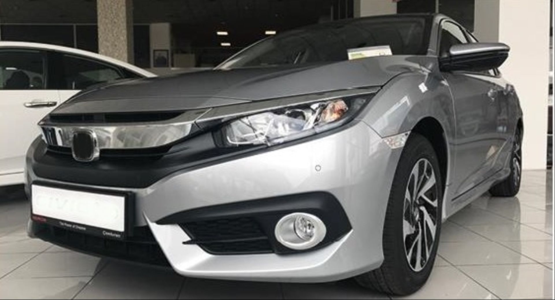 Honda civic fc5 uyumlu sis halkası oval kaplaması 2016+
