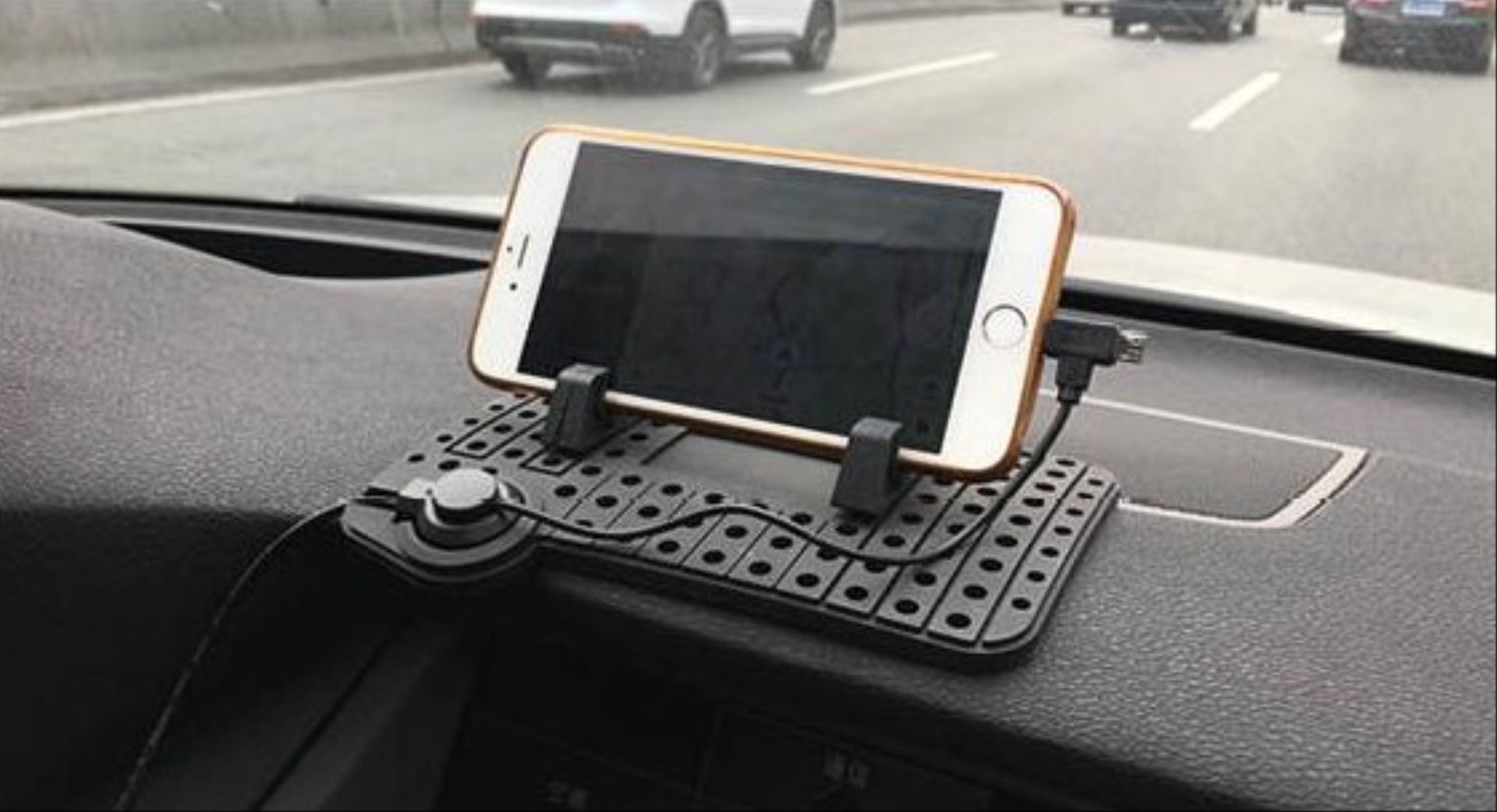 TELEFON TUTUCU