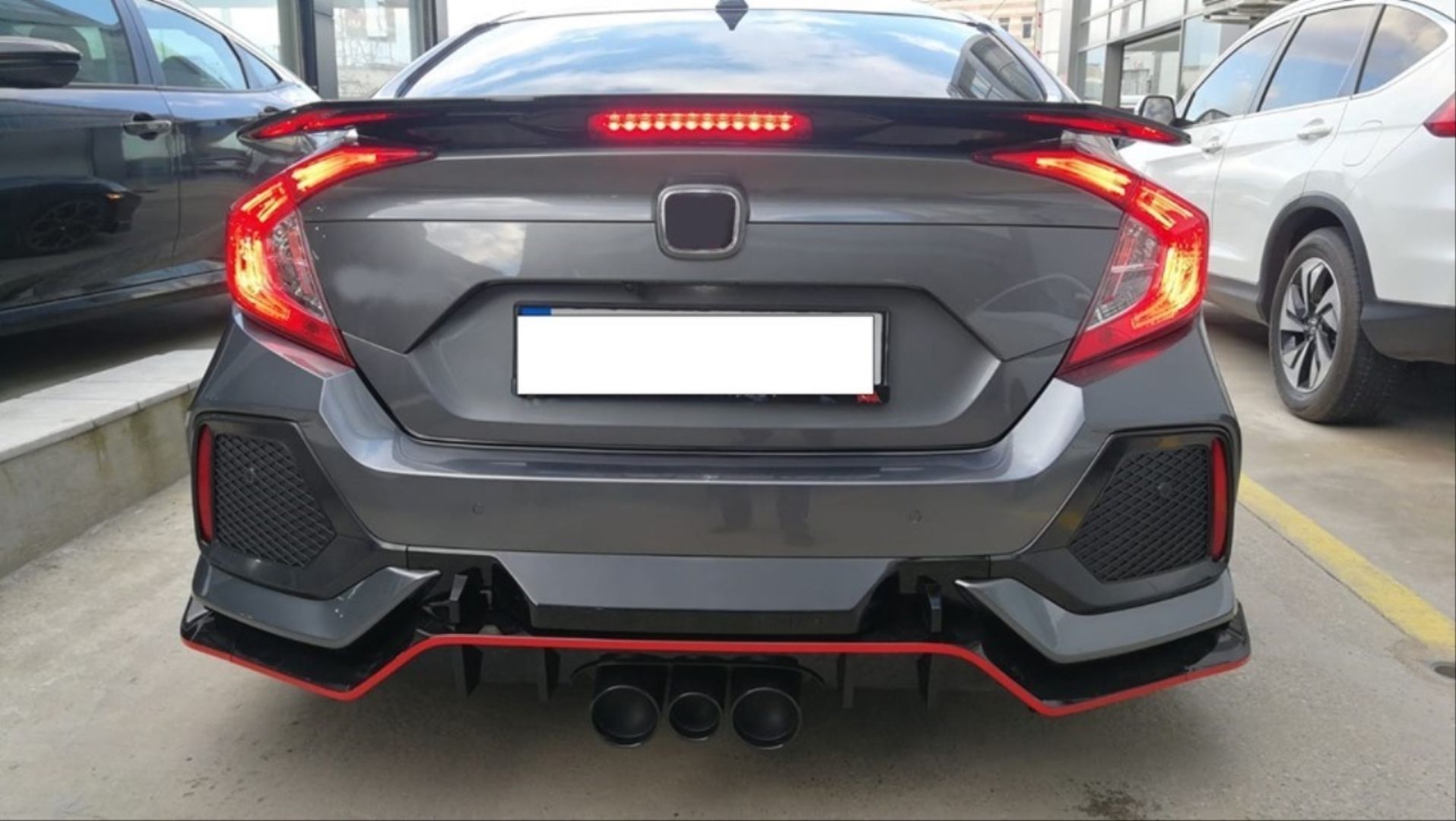 Honda civic fc5 uyumlu turbo spoiler si ışıklı boyasız 2016+