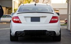 Mercedes w204 bagaj üstü spoiler pianoblack boyalı amg 2007 / 2014