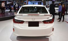 Honda city uyumlu bagaj üstü spoiler piano black 2020+