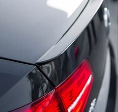 Vw Passat b8 bagaj üstü spoiler 2015+ siyah boyalı