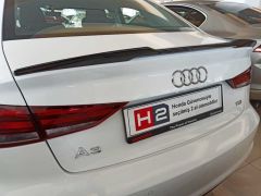 Audi a3 sedan votex spoiler piano black 2021+
