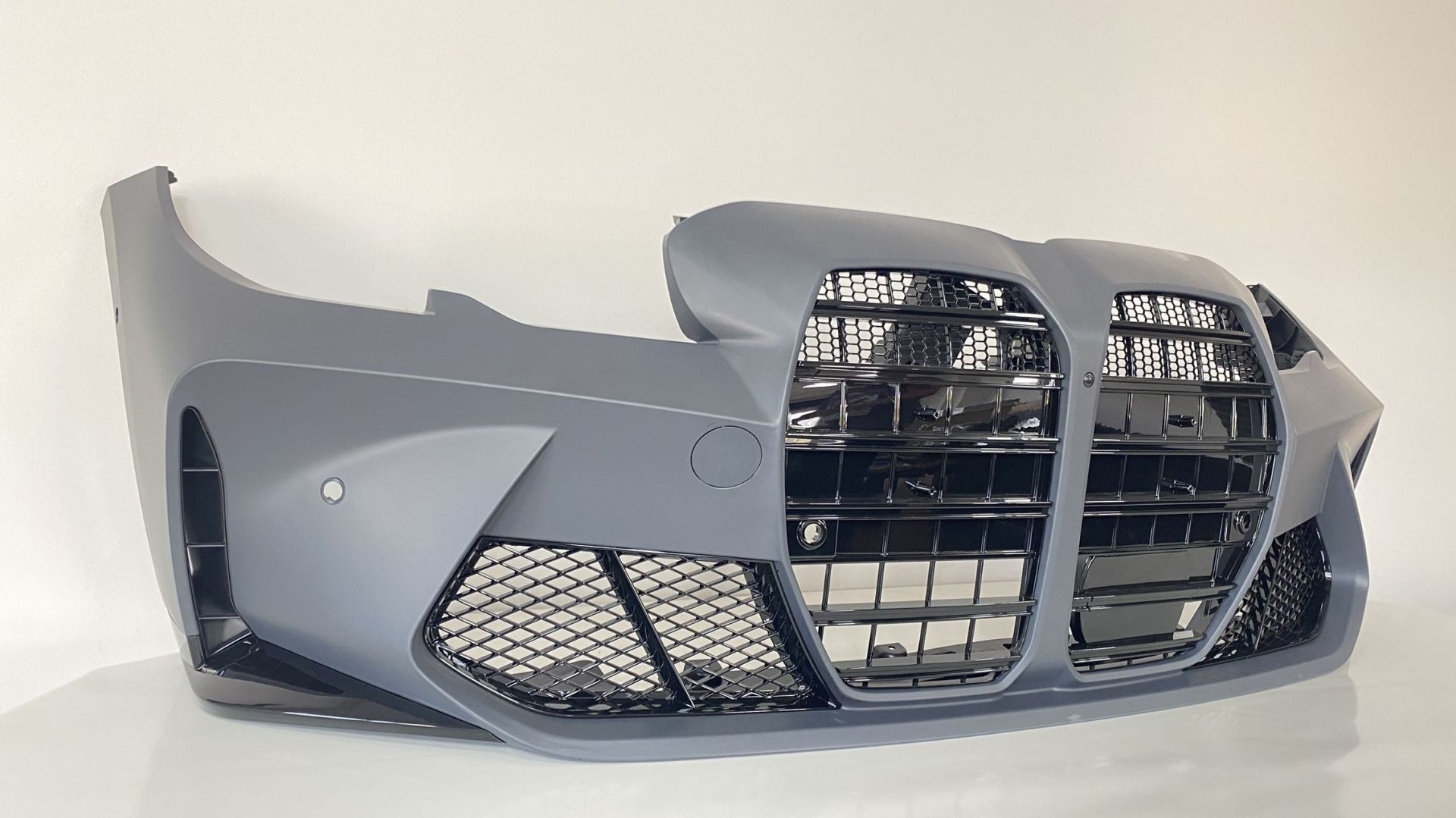 Bmw g20 m3 ön tampon ve panjur seti 2019 / 2022