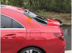 Mercedes cla w117 cam üstü spoiler siyah boyalı