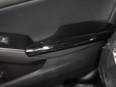 Honda civic uyumlu  kolçak kaplaması piano black 2022+