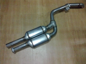 MERCEDES E200 - E230 CATALYTIC CONVERTER W210 (Compressor)