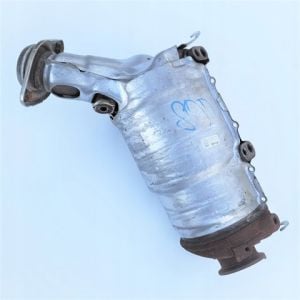 TOYOTA HİLUX  DİESEL  PARTİKÜL FİLTRESİ 2.4 D-4D 2GD-FT (2015 - 19)