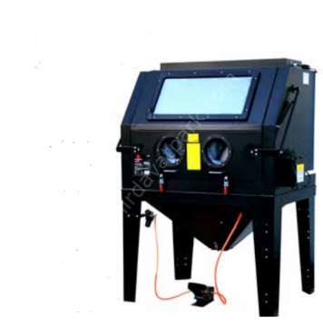 11490 WORLDFORCE 990 LT KABİNLİ KUMLAMA MAKİNESİ