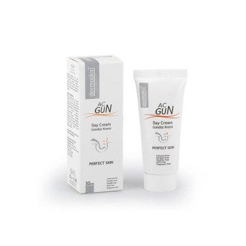 Dermoskin Acnegun Onarıcı Gündüz Kremi