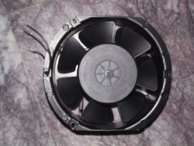 FAN 220V 172x150  HBL 0.23A 33W 2500Rpm