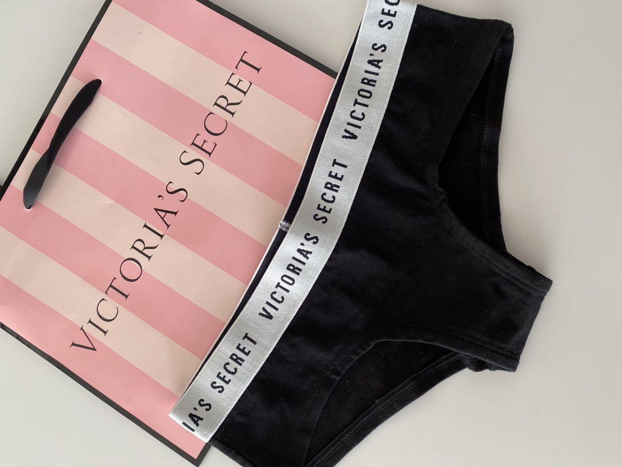 Victoria’s Secret Çamaşır