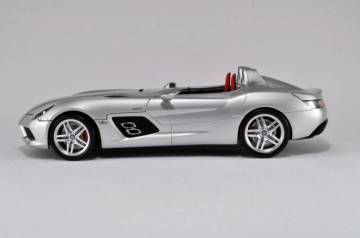 Mercedes-Benz SLR McLaren Stirling Moss1/18