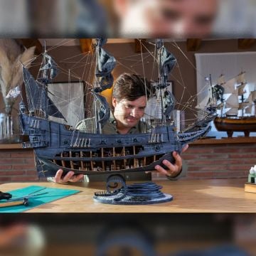 1/50 The Flying Dutchman