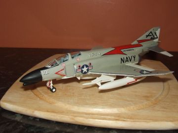 1/72 F-4 Phantom  DML NO:04013