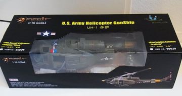 1/18 UH-1 Huey C-174 th Ass.Heli.Company Shark H.M