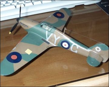 1/48 HAWKER HURRICANE MK.I 04102