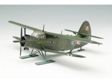 1/72 ANTONOV AN-2 ON SKIS