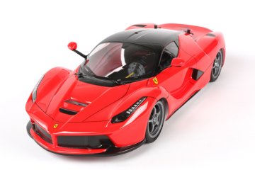 La Ferrari ( TT-02 ) *105BK ESC