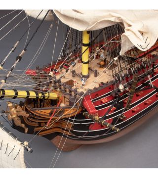 Santísima Trinidad   1:84 ölçek