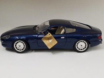 1/18 Guiloy Aston Martin DB7