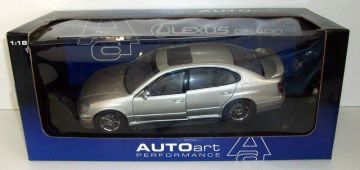 LEXUS GS 400 1/18