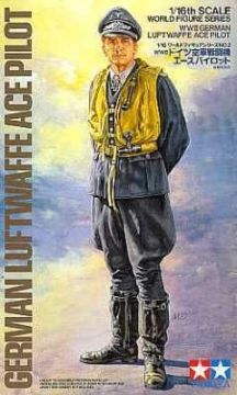 1/16 WW ll German Luftwaffe Ace Pilot
