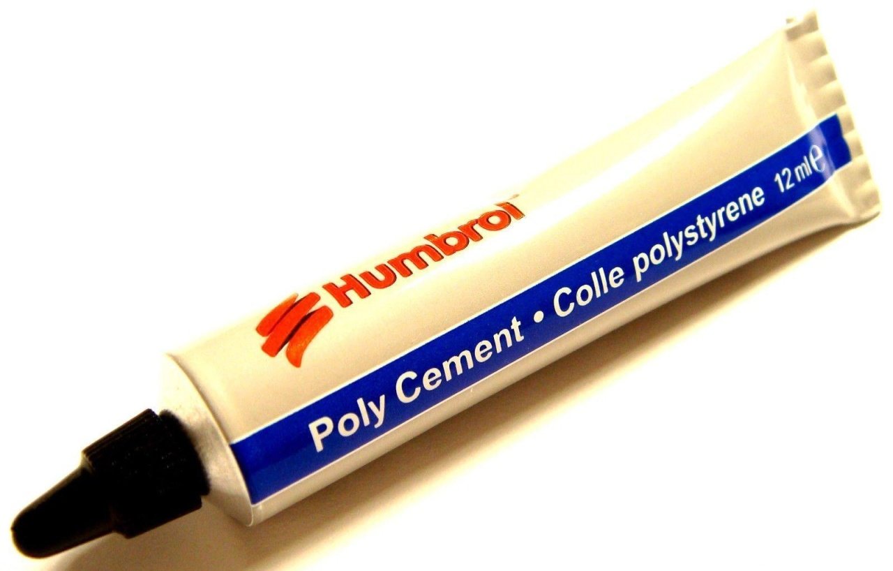 HUMBROL POLYCEMENT