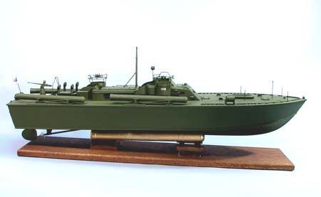 PT-109 Patrol Boat 88,9 cm