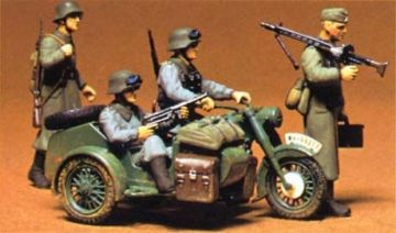 1/35 BMW R-75 w/Sidecar NO.16