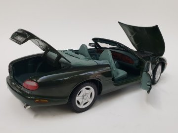 JAGUAR - XK8 SPIDER 1996