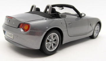 BMW Z4 Roadster Metallic grey
