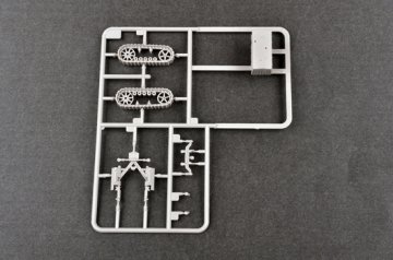 1/72 Russian ChTZ S-65 Tractor with Cab