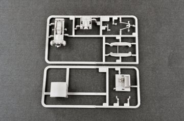 1/72 Russian ChTZ S-65 Tractor with Cab