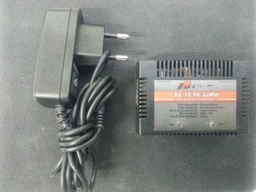 3S 11.1V LiPO BALANCER-CHARGER