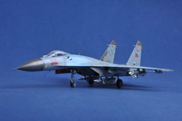 1/72 Russian Su-27 Early Type Fighter