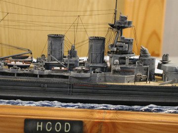 1/400 HMS Hood