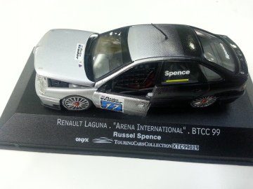 Renault Laguna #17 , ''ARENA INTERNATIONAL'' BTCC 1999. Russel Spence