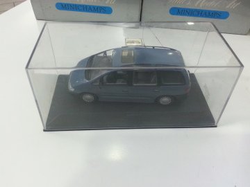 Ford Galaxy Year 1996 blue
