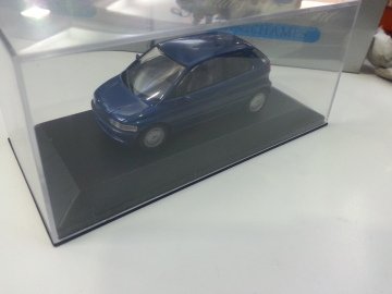 BMW E1 BLUE METALLIC 1/43
